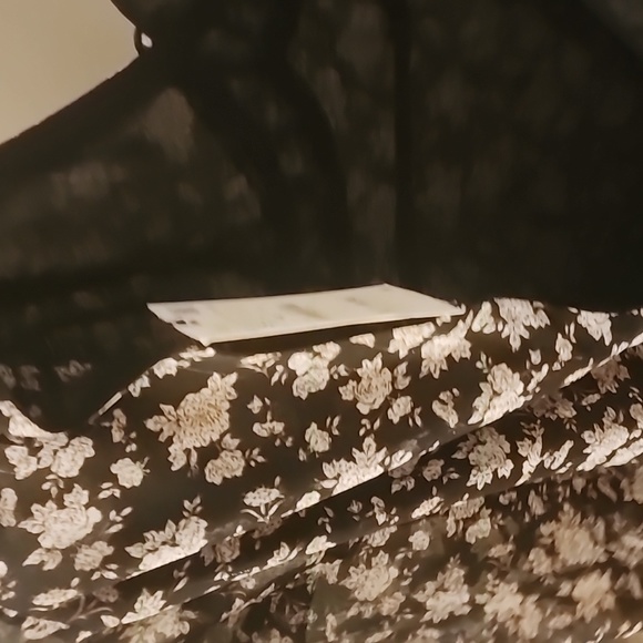 Zara dress - Picture 3 of 3